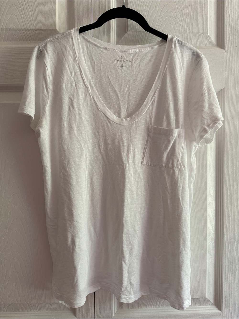 Caslon White V-Neck Pocket Short Sleeve Tee